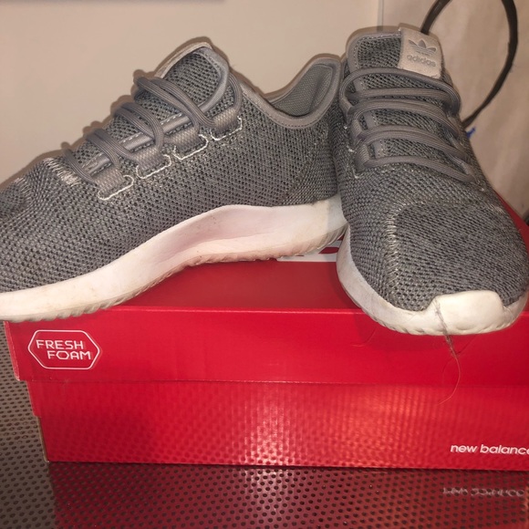Women’s Adidas Tubular - Picture 2 of 3